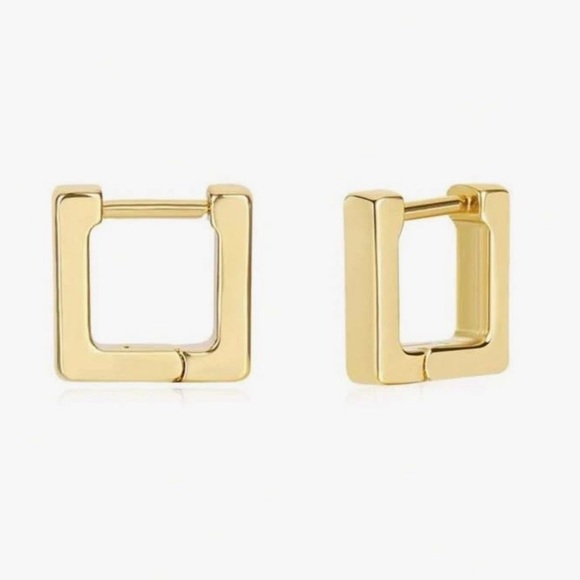 Jewelry - Gold Square Hoop Small Earrings